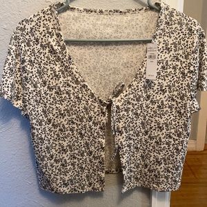 Short-sleeve tie-front cardigan from American Eagle